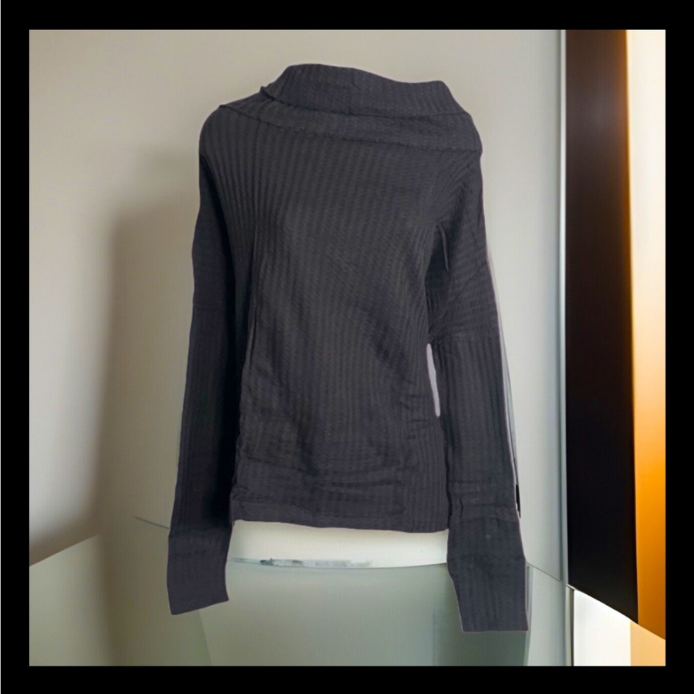Free People Black Juicy Long Sleeve Thermal Top Oversized Split Lower Back Shirt